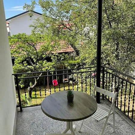 Peaceful And Spacious With Free Parking * Banja Luka