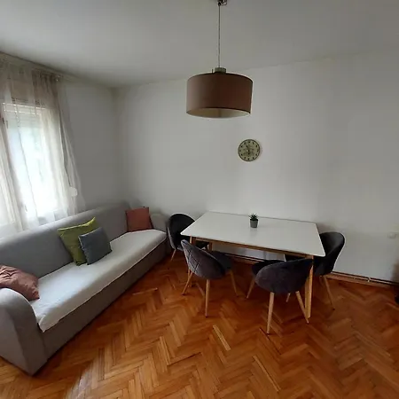 Peaceful And Spacious With Free Parking Banja Luka